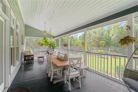 Exterior - 71130 Riverside Dr, Covington, LA 70433 photo 4 of 17
