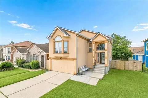 13160 Maple Wood Dr, New Orleans, LA 70129