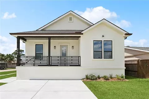 3701 W Loyola Dr, Kenner, LA 70065