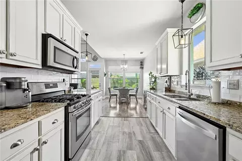 Kitchen - 2384 Cours Carson St, Mandeville, LA 70448 photo 1 of 3