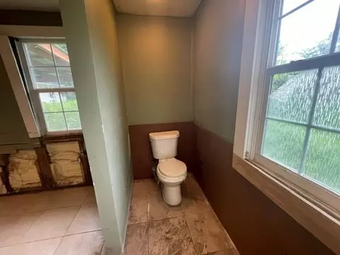 Bath - 272 Hwy 40 E Hwy, Independence, LA 70443 photo 3 of 3