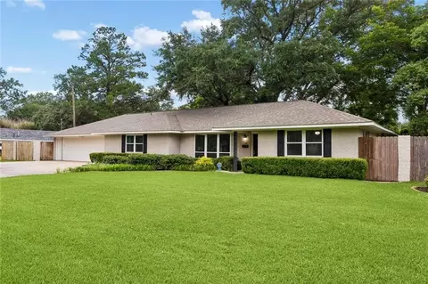198 Alello Dr, Baton Rouge, LA 70806