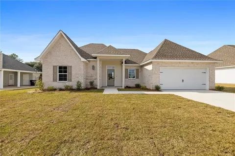 5502 Coyote Trl, Loranger, LA 70446