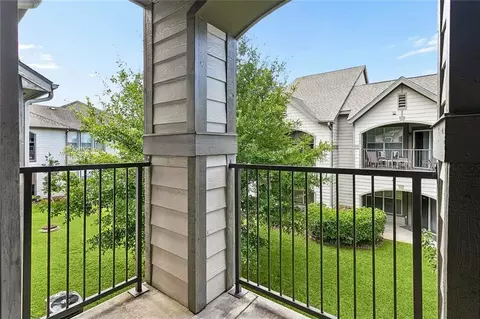 350 Emerald Forest Blvd #19202, Covington, LA 70433