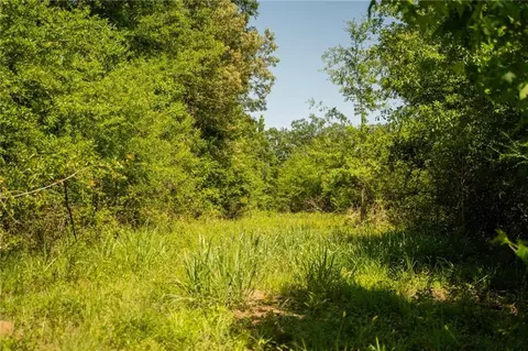 1311 N Jackson St, Brookhaven, MS 39601 photo 3