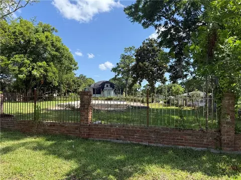 2900 Pittari Pl, New Orleans, LA 70131