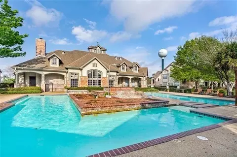 350 Emerald Forest Blvd #16203, Covington, LA 70433