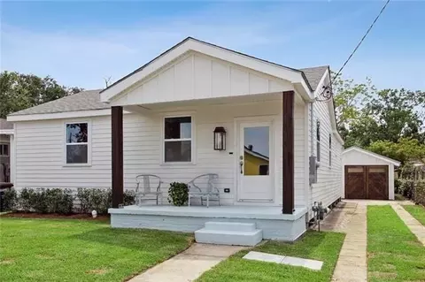 232 West Ave, Harahan, LA 70123