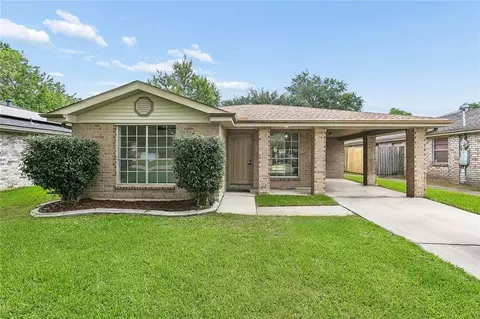 118 Dianne Dr, Saint Rose, LA 70087