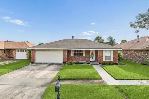 30 Anjou Dr, Kenner, LA 70065