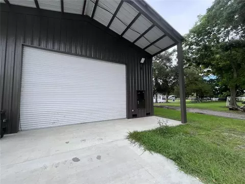 2602 Migues Rd, New Iberia, LA 70560