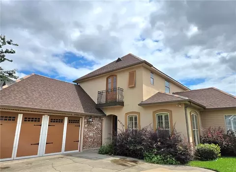 681 Ferriday Ct, Harahan, LA 70123
