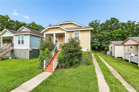 5736 Wickfield Dr, New Orleans, LA 70122