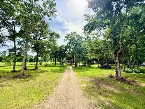 18013 16 Hwy, Franklinton, LA 70438