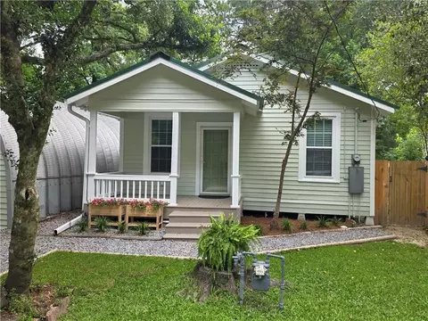 424 E Magee St, Covington, LA 70433