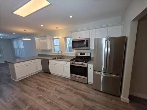 Kitchen - 424 E Magee St, Covington, LA 70433 photo 2 of 2