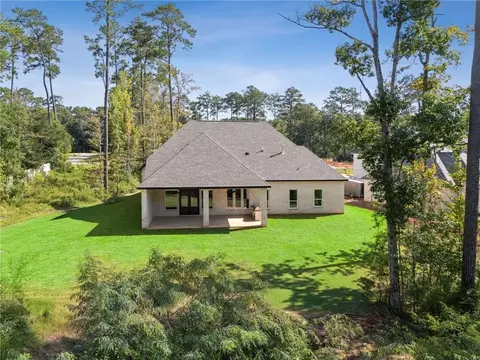 Exterior - 4276 Cypress Point Dr, Covington, LA 70433 photo 4 of 4