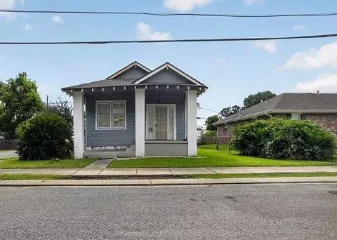 1900 Evergreen Ave, New Orleans, LA 70114