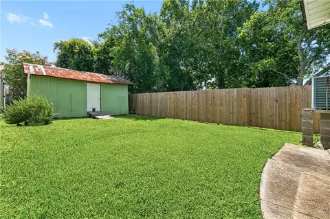 Exterior - 413 3rd Ave, Harvey, LA 70058 photo 4 of 4