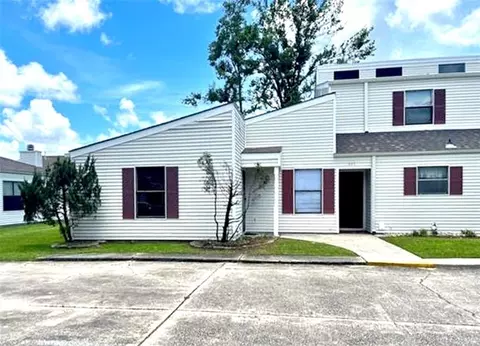 225 Putters Ln #225, Slidell, LA 70460