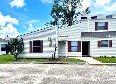 225 Putters Ln #225, Slidell, LA 70460
