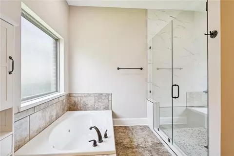 Bath - 342 Nicklaus Dr, Slidell, LA 70458 photo 3 of 3