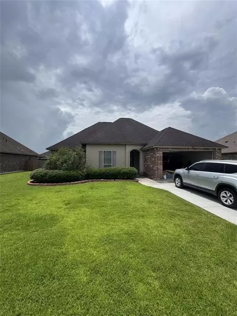 42159 Bald Eagle Ave, Prairieville, LA 70769