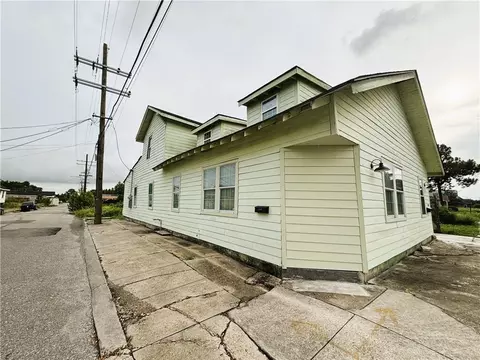 4030 N 32 N Miro St, New Orleans, LA 70117