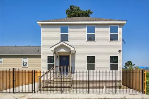 2421 S Roman St, New Orleans, LA 70125