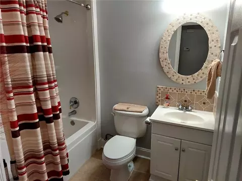 Bath - 158 Greencrest Ct, Slidell, LA 70458 photo 1 of 2