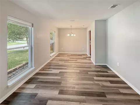 Living - 310 Foxcroft Dr, Slidell, LA 70461 photo 1 of 3