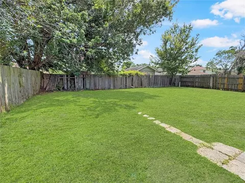 Exterior - 310 Foxcroft Dr, Slidell, LA 70461 photo 5 of 5