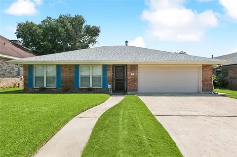 33 W Imperial St, Harahan, LA 70123