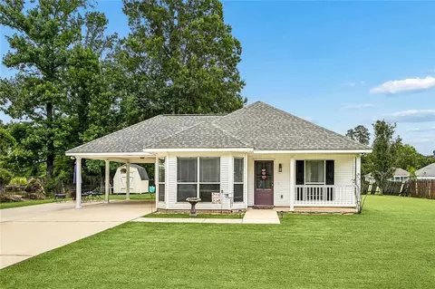 48066 Sibley Rd, Tickfaw, LA 70466
