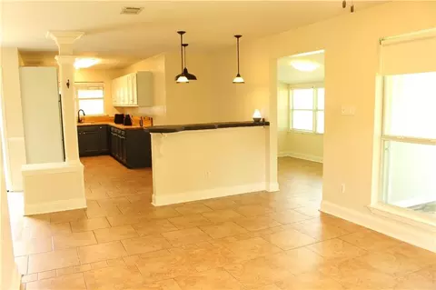 Living - 3747 Myrtle St, Slidell, LA 70458 photo 5 of 6