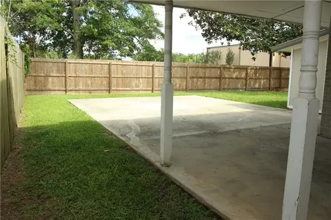 Exterior - 3747 Myrtle St, Slidell, LA 70458 photo 9 of 13