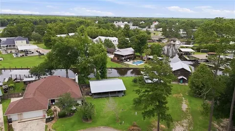 View/Area - 32533 Rainy Ln, Springfield, LA 70462 photo 1 of 2