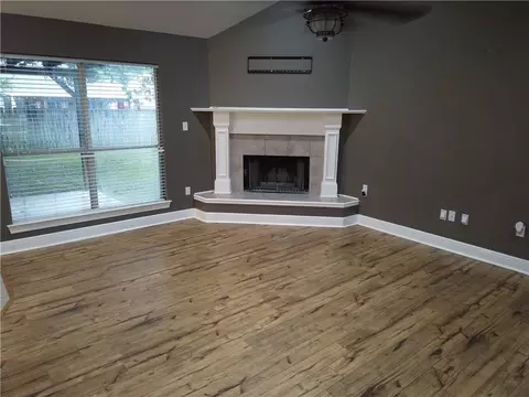 Living - 70226 7th St, Covington, LA 70433 photo 1 of 3