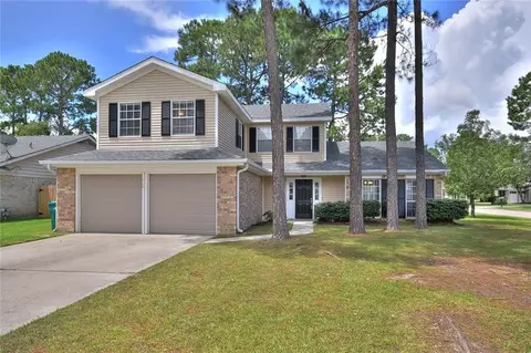 110 Burrwood Dr, Slidell, LA 70461