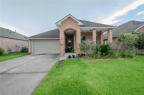 13912 Stone Gate Dr, Baton Rouge, LA 70816