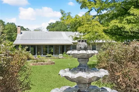 Exterior - 81170 Section Rd, Covington, LA 70435 photo 4 of 10