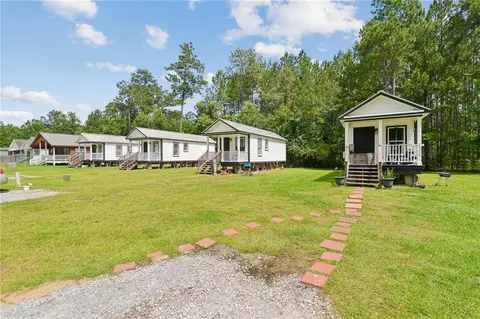 Exterior - 22323 Dixie Rue Ln, Robert, LA 70455 photo 9 of 11