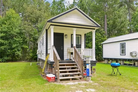 Exterior - 22323 Dixie Rue Ln, Robert, LA 70455 photo 5 of 11