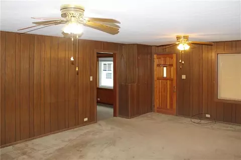 Living - 314 E 33rd St, Covington, LA 70433 photo 3 of 4
