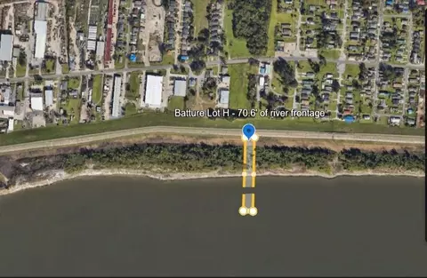 Batture Lot H - 70.6' Of River Frontage, Kenner, LA 70062