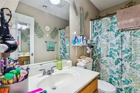 Bath - 70346 J St, Covington, LA 70433 photo 1 of 2