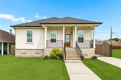 2708 Marquez Dr, Meraux, LA 70075