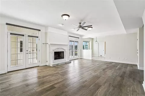 Living - 112 Moray Dr, Slidell, LA 70461 photo 3 of 6