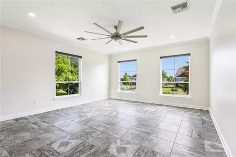 Living - 112 Moray Dr, Slidell, LA 70461 photo 5 of 6