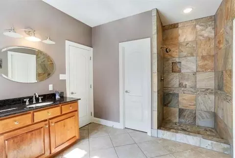 Bath - 304 Dockside Dr, Slidell, LA 70461 photo 1 of 4